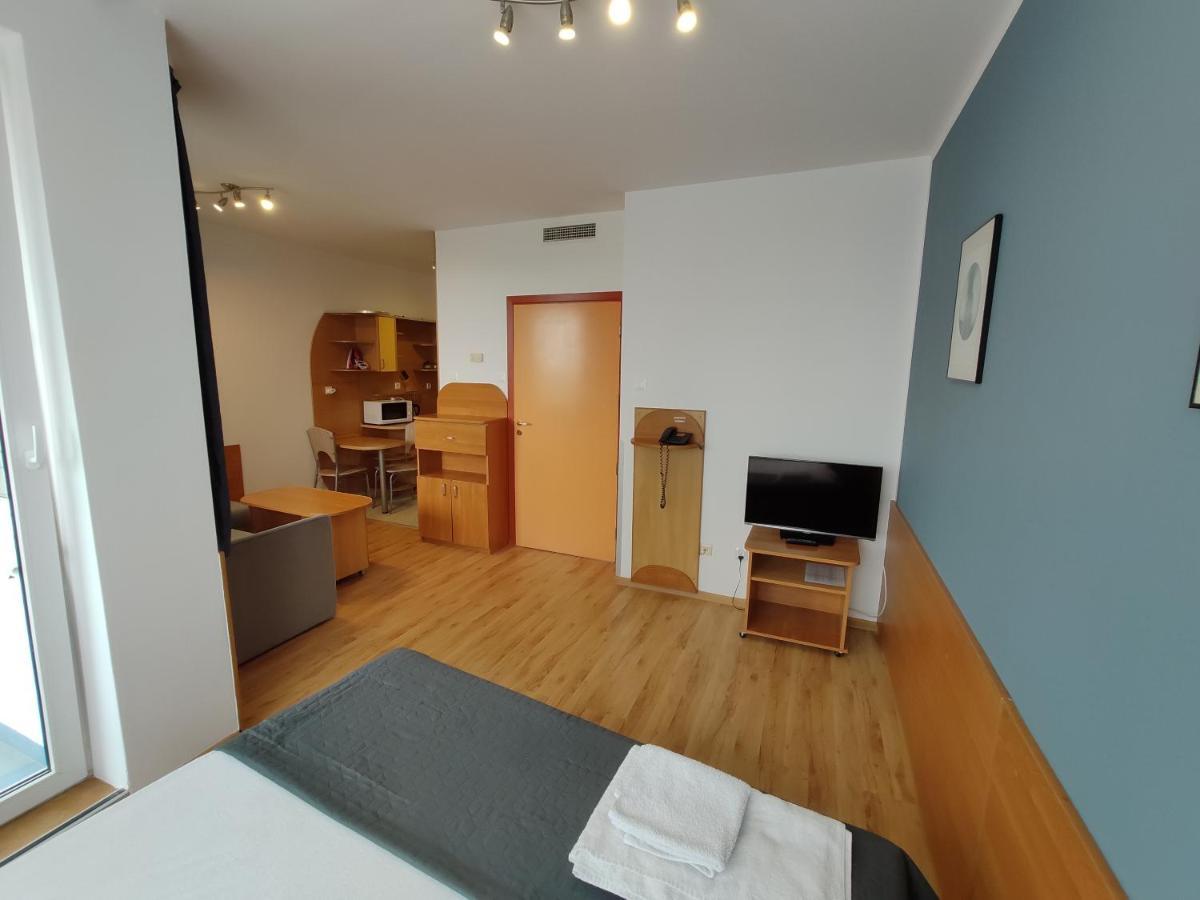 Apartamenty Mz Polonia - Kolobrzeg, Portowa 18 المظهر الخارجي الصورة